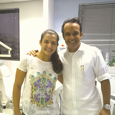 Dr. Marcelo Martins com paciente da mídia